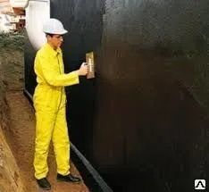 фото Шпатлевание (шпаклевание) стены