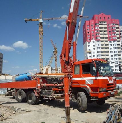 Фото №0 Бетононасос Mitsubishi Fuso