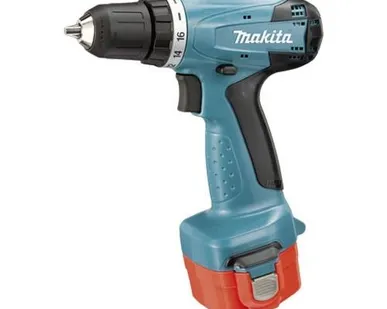 фото Аккумуляторная дрель-шуруповерт Makita 6281DWPE