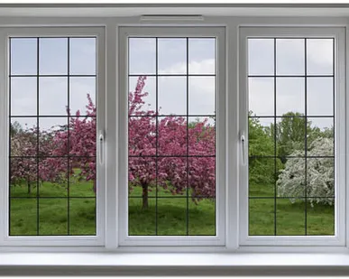 фото Окно пластиковое трёхстворчатое