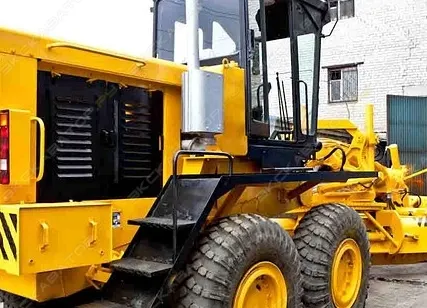 Фото №1 Аренда грейдера (автогрейдера) ЧЗСМ ДЗ 98, Уфа