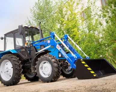 фото Фронтальный погрузчик Универсал 800 R