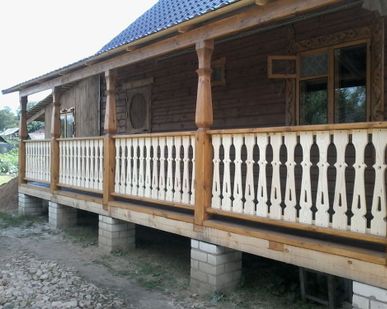 фото Деревянные балясины