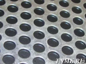 Фото №0 Лист перфорированный нержавеющий 3х1250х2500 мм Rv 8,0-12,0