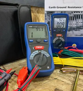 фото Измеритель сопротивления заземления CEM DT-5300B