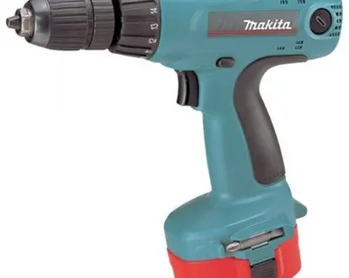 фото Аккумуляторная дрель-шуруповерт Makita 6337 DWAE Makita