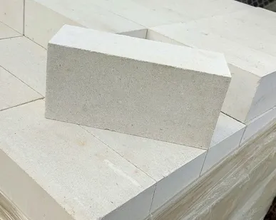 фото Кирпич силикатный М-150 полнотелый лицевой 250х120х88 Клинцы