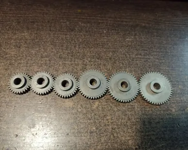 фото Шестеренки, от 30 мм