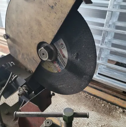 Фото №3 Дисковый отрезной станок по металлу