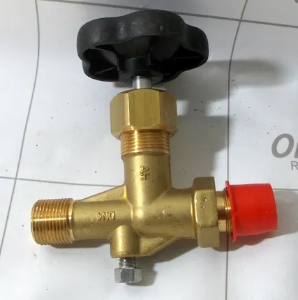 Фото №0 Вентиль (клапан) для манометра Ду4 Ру40