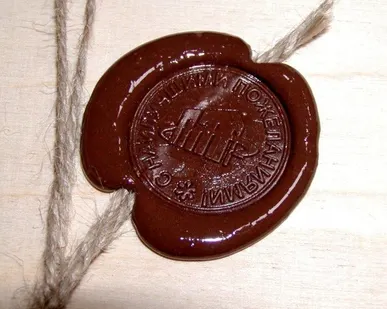 фото Сургуч весовой. И печатки для опломбирования сргучем.