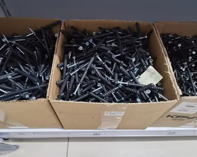 фото Дюбель-гвоздь