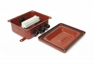 фото ЗЭТАРУС Коробка клеммная метал. 336*175*100 7заглушки метал. IP65 УХЛ1,5 КС-20 ЗЭТАРУС zeta30329