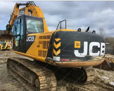 фото Аренда гусеничного экскаватора JCB JS 200NLCT2, Москва