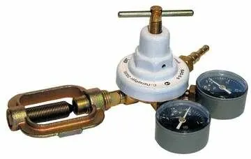 фото 70522 Редуктор баллонный ацетилен. БАО-5-5 (наиб.пропускн.способн. 5 м3/ч; макс.давл. на входе 2,5 МПа, на вых. 0,15 МПа, р=0,7 кг)