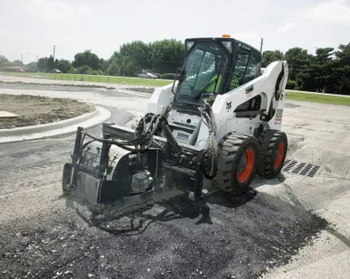 фото Боб кат с фрезой