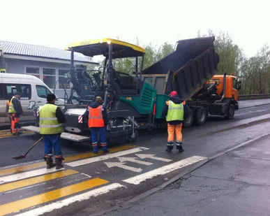 фото Асфальтирование объектов и благоустройство территорий в СПб