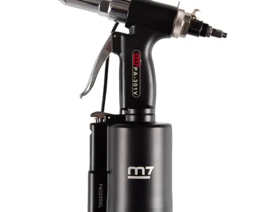 фото Заклепочник 2,4 - 4,8 мм, пневмогидравлический, пневмоудержание заклепки MIGHTY SEVEN PA-301V