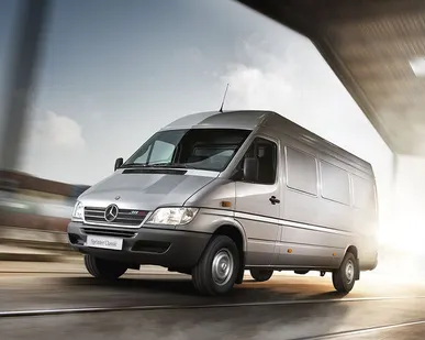 фото Автомобиль MercedesSprinter (цельно-фургон) 2,0 тн
