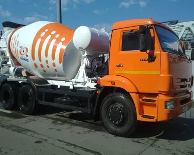 фото Автобетоносмеситель на шасси Камаз 65115