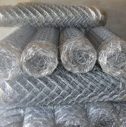 Фото №0 Сетка 1,4 ячейка 15х15 оцинкованная (рулон) рабица