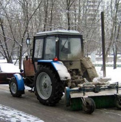 Фото №0 Аренда трактора МТЗ с щеткой