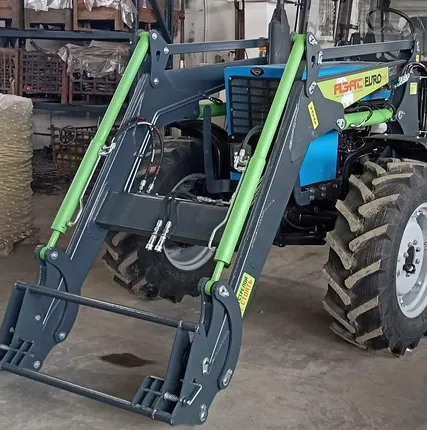 Фото №4 Фpонтaльный погрузчик ПКУ EurоМАХ на трактора МТЗ 8 и 9 серии в том числе с усиленным мостом.