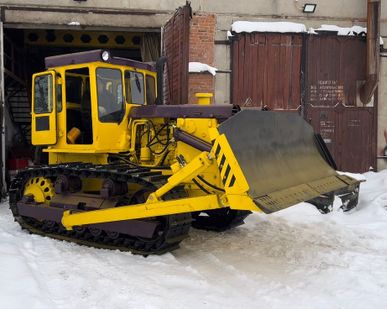 фото Трактор ЧТЗ Т130