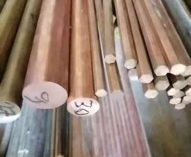 фото Шестигранник 10 мм, медный М2