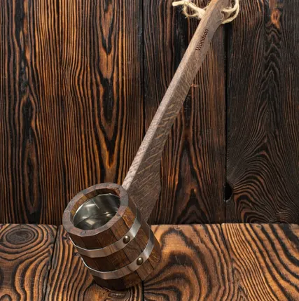 Фото №1 Черпак WoodSon 0,5 л из дуба в тёмном, с нержавеющей вставкой