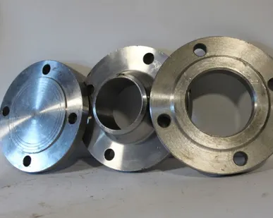 фото Фланец стальной 200 воротниковый Ру 16