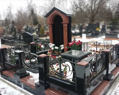 фото Художественная ковка ограды