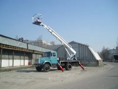 Фото №0 Услуги по аренде автовышки BRONTO SKYLIFT S 104 HLA