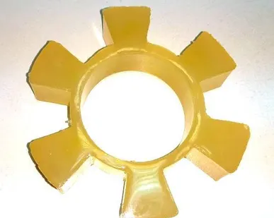 фото Звездочка полиуретановая Ø110 с трапециевидными зубьями