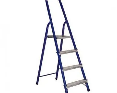 фото Стальная стремянка Алюмет ML 8304