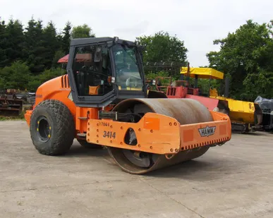фото Аренда грунтового катка 14 тонн Hamm 3414