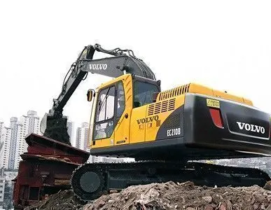 фото Аренда гусеничного экскаватора Volvo EC 210