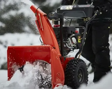 фото Ремонт снегоуборщиков