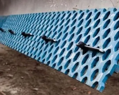 фото Нож перфорированный из стали 400-500 HB (1800х240х10) для спец техники ДЗ-180,143, 98