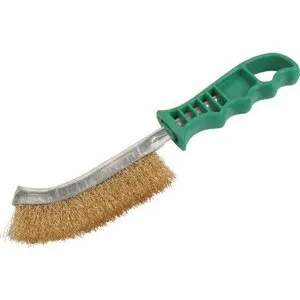 Фото №0 Щетка с пластиковой рукояткой, латунная щетина (270231) (ДТ)