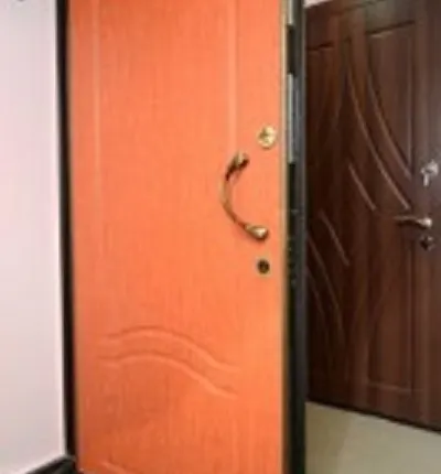 Фото №0 Сейф-дверь с порошковым покрытием, с МДФ и доводчиком