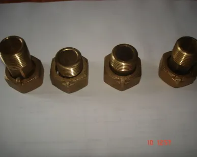 фото Полусгон с накидной гайкой 1/2"
