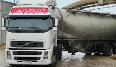 фото Грузоперевозки цементовозами. Перевозка цемента.