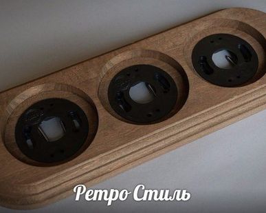 фото Рамка тройная "Retrika"