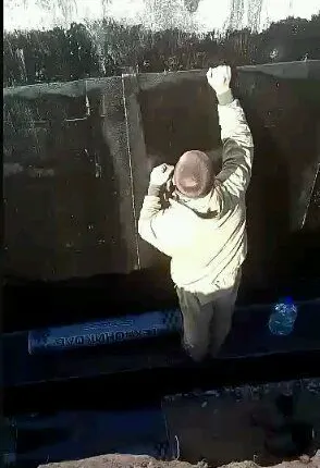 Фото №0 Гидроизоляция фундамента подвала цоколя