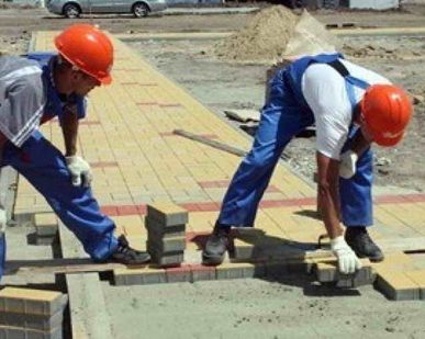 фото Укладка тротуарной плитки