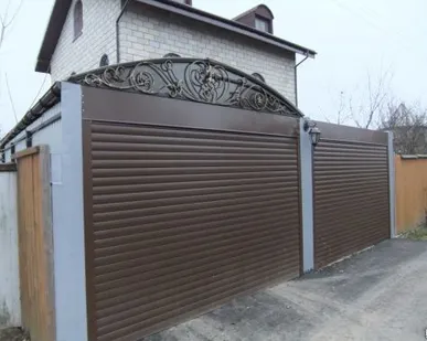 фото Роллеты гаражные автоматические Алютех, ш.2500 в.2500