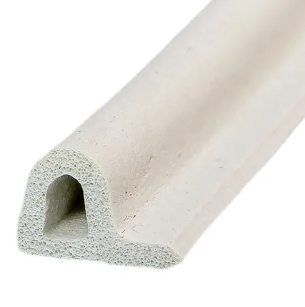 Фото №0 Уплотнитель для окон и дверей "УДАРНИК" P-профиль (9*5,5мм) 6м белый