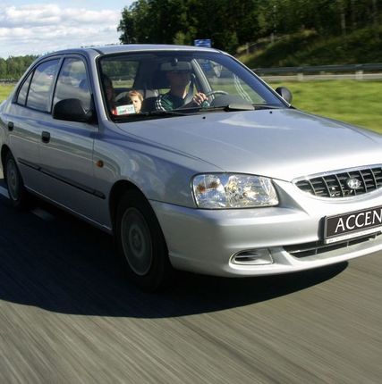 Фото №0 HYUNDAI-ACCENT 2000г- Кузовные детали