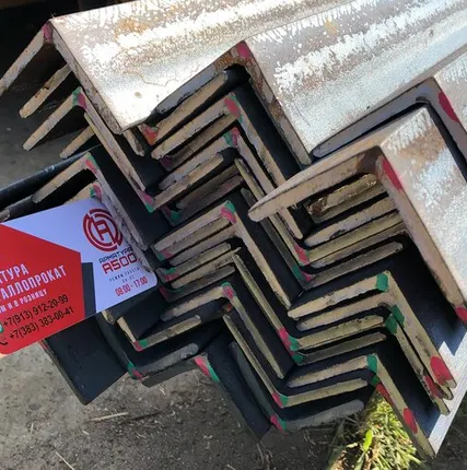 Фото №0 Угол металлический